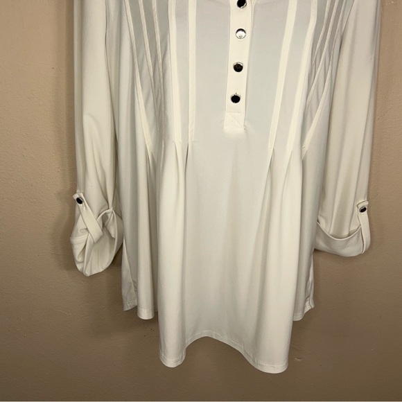 MEDIUM WONDERLY IVORY WHITE BLOUSE STRETCH NEUTRAL 3/4 SLEEVE - Picture 4 of 12